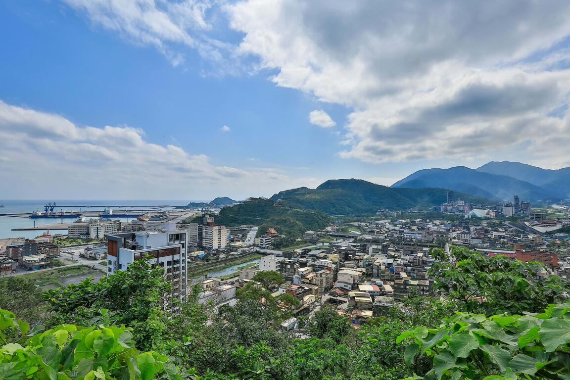鄰近市區