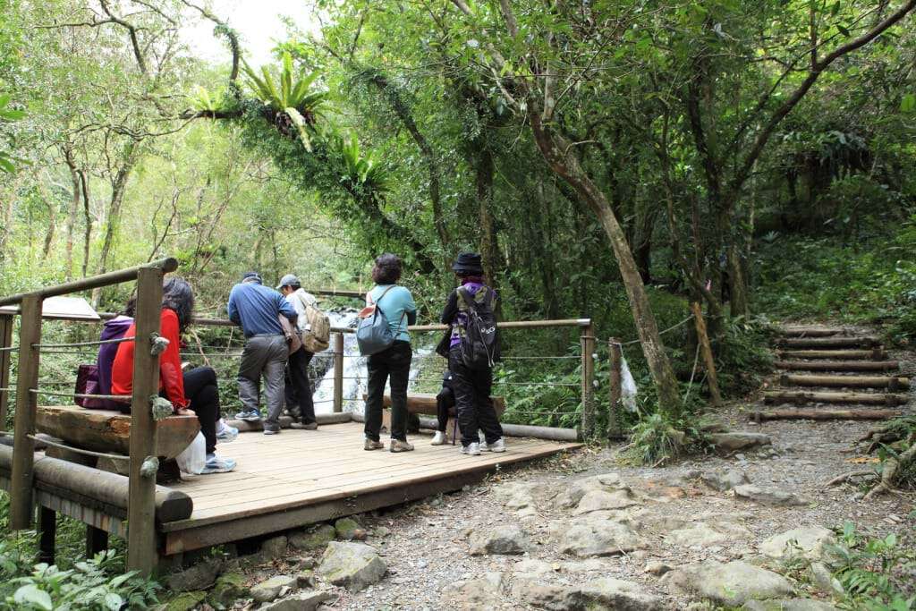 林美山石磐步道