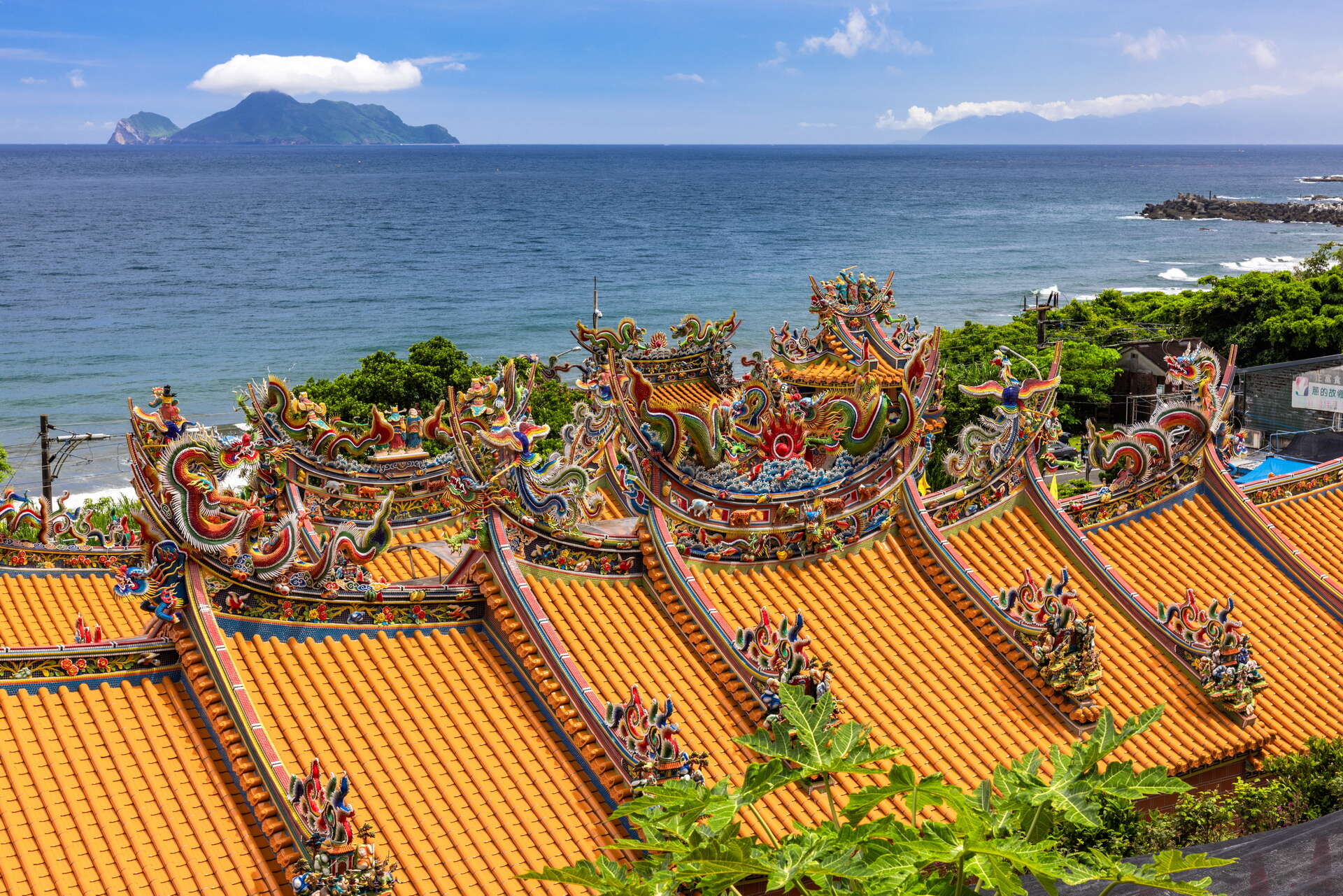 遠眺龜山島