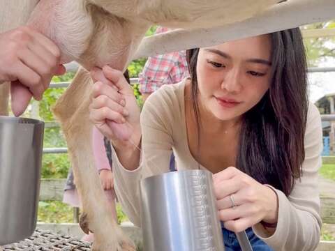 宜農牧場